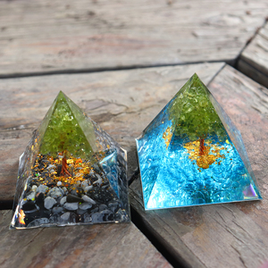 Bán Sỉ Trang Trí Phòng Chữa Bệnh Hình Kim Tự Tháp Pha Lê Trị Liệu Bảy Luân Xa Orgone 5Cm - Product Image 3