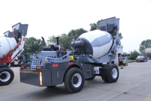 Selbst laden der Betonmischer LKW Mini Diesel Selbst ladende mobile Betonmischer LKW - Product Image 5