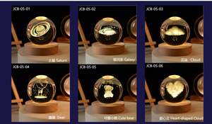 Bola de cristal de <span class=keywords><strong>haya</strong></span>, base de madera con regalo de luz - Product Image 4