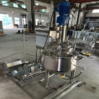 Mélangeur homogénéisateur en acier inoxydable avec pompe et moteur, capacité 50L, conception verticale pour produits cosmétiques, alimentaires et chimiques