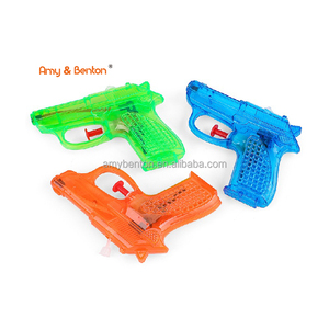 Pistolet à eau miniature multicolore pour enfants, jouet pour la piscine, le sable et les jeux en plein air - Product Image 5