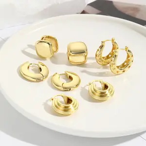 Multi-Design Damen-Schmuck nickelfreie vergoldete Kupfer-Geometrische Huggie-Hoop-Ohrringe für Damen