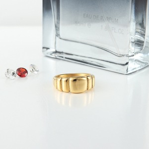 yunnique European American Style Gold <b>Ring</b> Geometric Design Women's Fashion Jewelry Gift Occasion Stainless Steel <b>Titanium</b> Steel - Product Image 3