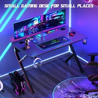 Table de jeu et d'ordinateur moderne de luxe en métal, design d'angle, grand support d'écran, rangement silencieux pour hôtel, appartement, chambre à coucher