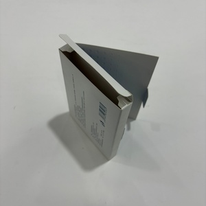 Caja de Papel de Lujo con Tapa Abatible y Patrón de Puntos en Relieve, Empaque Personalizable para Bolígrafos y Pequeños Accesorios Electrónicos - Product Image 4