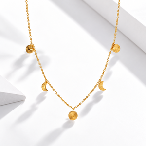 Collier délicat en acier inoxydable avec breloque station, plaqué or 14K sous vide, 38,5+5,5 cm - Product Image 1