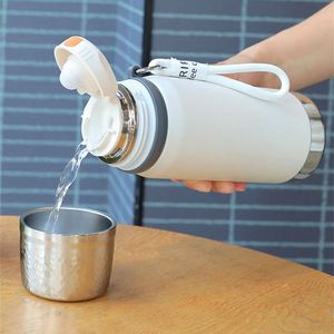 550/700ml Outdoor Sports Portable Large Capacity Stainless Steel <b>Water</b> <b>Bottle</b> for Men Women Students Butt Cups - Product Image 6