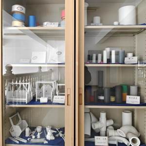 Hoogwaardige slijtvaste zuivere <span class=keywords><strong>PTFE</strong></span>-staven voor hoge belasting en structurele componenten, afkomstig uit Shanghai, gecomprimeerd gegoten. - Product Image 5