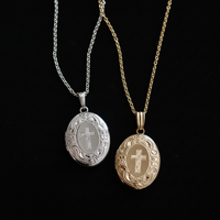 Collier Fengzhi vintage en acier inoxydable plaqué or 18 carats avec pendentif boîte à cadre ovale en forme de croix, album photo ouvrable et fermable, chaîne en acier inoxydable