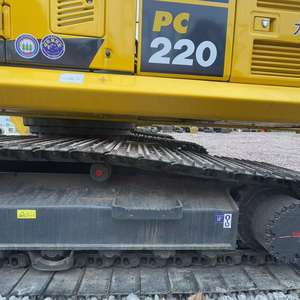 รถขุดไฮดรอลิกตีนตะขาบ Komatsu PC200-8 ขนาด 20 ตัน พร้อมเครื่องยนต์ Cummins และเกียร์ - ขายดี - Product Image 4