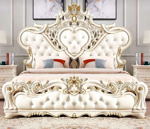 Juego de Muebles de Dormitorio de Diseño Clásico, Cama King Size de Lujo con Mesitas de Noche, Juego de Dormitorio de Madera de Teca de Último Diseño, EE. UU. - Product Image 5