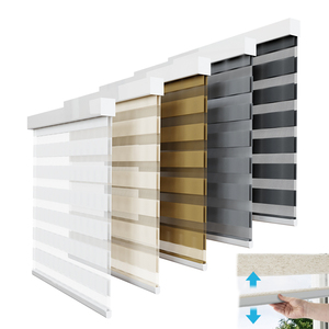 Stores zébrés occultants pour fenêtres, installation intégrée, stores zébrés - Product Image 1