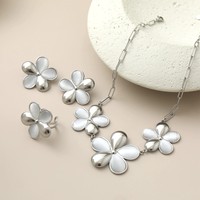 Set Perhiasan Wanita Batu Mata Kucing Bunga Baja Anti Karat untuk Pesta - Kalung, Gelang, Anting, Cincin