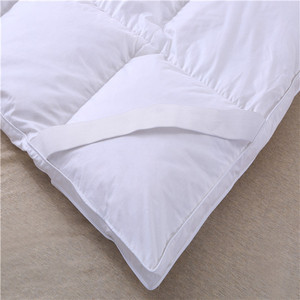 Colchón a prueba de plumón de ganso 100%, colchón <span class=keywords><strong>grueso</strong></span> de plumas de ganso, tamaño king para hotel, venta al por mayor de fábrica, 40s - Product Image 4