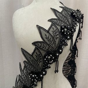 Bordures en dentelle ornées de <span class=keywords><strong>strass</strong></span> avec broderie perlée, motif floral de luxe pour robes de mariée et tenues de soirée - Product Image 1
