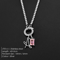 eManco Breloque Lettre Cursive Plaqué Or avec Cristal Rose Carré Amovible, Bijou DIY Multi-Breloques Pierre de Naissance