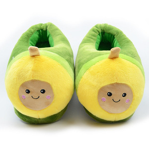la fruta de aguacate zapatos de <span class=keywords><strong>casa</strong></span> caliente zapatos Neutral de peluche suave Zapatillas de <span class=keywords><strong>casa</strong></span> aguacate zapatos - Product Image 3