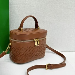 Sac à main tissé pour <span class=keywords><strong>femme</strong></span> avec poignée supérieure, fermeture à double fermeture éclair et bandoulière réglable - Product Image 6