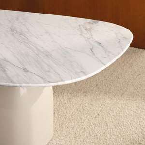 Set da Pranzo di Lusso in Marmo Italiano, Tavolo Ovale Stabile per 4 Persone, Arredamento Moderno di Alta Gamma per Casa, Hotel e Villa - Product Image 5