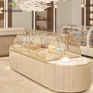 Mostrador de exhibición de panadería de vidrio curvo de alta calidad, vitrina de lujo personalizada para exhibir postres y pan, para diseño de interiores de panaderías. - Product Image 1