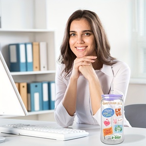 Nueva lata en forma <span class=keywords><strong>de</strong></span> tazas transparentes puede 16oz plástico acrílico Soda puede botella <span class=keywords><strong>de</strong></span> agua <span class=keywords><strong>con</strong></span> tapas <span class=keywords><strong>de</strong></span> PP coloridos - Product Image 6