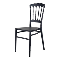 Chaise de salle à manger empilable Napoléon en résine PP, composants de construction pour la location événementielle, mobilier de restaurant et de mariage