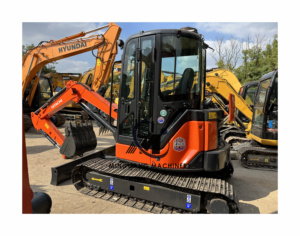 Escavatore usato piccolo <span class=keywords><strong>Hitachi</strong></span> Zaxis 50U di seconda mano Mini escavatore <span class=keywords><strong>Hitachi</strong></span> 5 tonnellate originale Giappone ottime condizioni per la vendita - Product Image 1