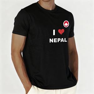 Футболки с национальным флагом Непала доступны в разных размерах, чтобы добавить характер к событиям и культурному опыту. - Product Image 4