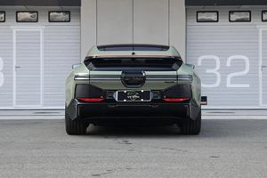 2024 Menselijke Horizon Hiphi Z Elektrische Midden Grote Luxe 4 Deuren 5 Zitplaatsen Sedan Voertuig Auto 'S 705 Km - Product Image 5