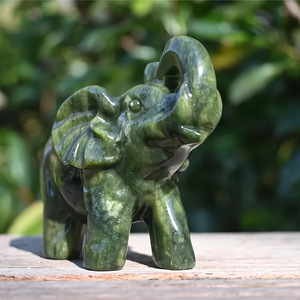 Estatua de elefante de jade Xiuyu natural pulido de 2 pulgadas, adorno de animal de jade hecho a mano, piedra curativa de chakra, artesanía para colección - Product Image 4
