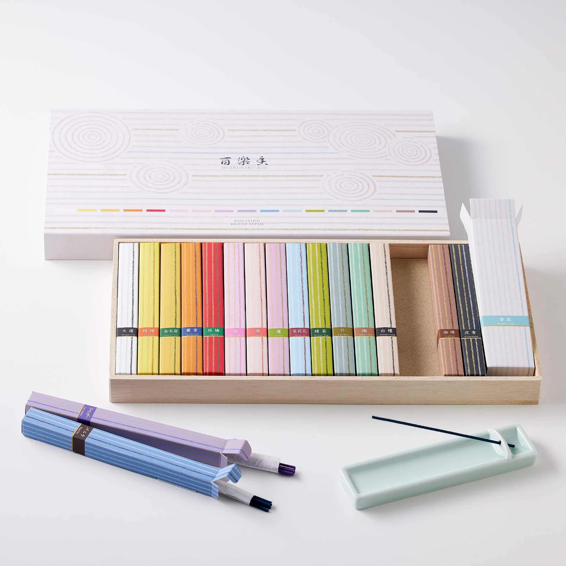 17 ชนิด x 6 แท่งต่อชนิด, ที่วางธูปเซรามิกยาว 1 อัน