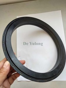 423-22-22461小松车轮Lodader WA380-3 WA380-6发动机零件轮毂油封BQ5020F - Product Image 3