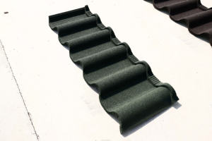 Mélange de copeaux de pierre archéologique de style industriel de Rome avec motifs de plaques latines inscrites pour entrepôts et ateliers - Product Image 2