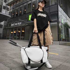 Sacs fourre-tout pour femmes avec logo personnalisé en gros, sacs à bandoulière, sacs de tennis personnalisés, sacs de sport matelassés, sacs à main pour balles de pickleball - Product Image 6