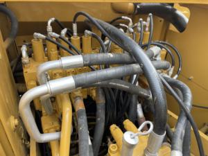 असाधारण गुणवत्ता में प्रयुक्त कैटरपिलर कैट <span class=keywords><strong>320c</strong></span> 20 टन उच्च गुणवत्ता वाले मध्यम भारी मशीनरी ने बिक्री पर हाइड्रोलिक खुदाई को ट्रैक किया - Product Image 5