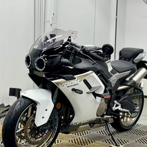 Meilleures ventes 2026 CFMOTO 500SR VOOM Moto Urbaine et de Piste - Moteur bicylindre en parallèle (43 Nm), ABS à double canal - Product Image 1