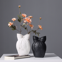 Vase de table en céramique créatif, exquis et durable, haut de gamme, pour salon, bureau, fleurs artificielles, articles de décoration intérieure