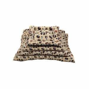 Set di Quattro Tappetini per Cani con Fondo Antiscivolo Quadrato e Motivo, Eleganti Lettini per Animali Domestici - Product Image 2