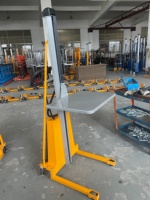 MIFONLIFT Mini gerbeur semi-électrique portable avec hauteur de levage de 1500 mm, 1700 mm, 2000 mm, capacité de 100 kg