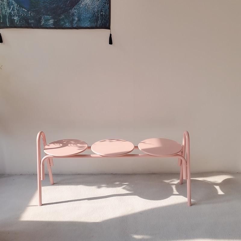 Pink matte bench 115*42*45