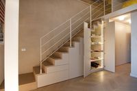 Conception d'escalier personnalisée CBMMART avec rangements cachés