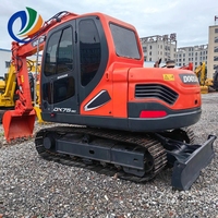 Mini-excavatrice sur chenilles d'occasion Doosan DX75 à bon prix