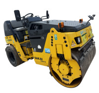Rouleau compresseur vibrant monocylindre Sakai TW504 d'occasion efficace de 4 tonnes – Vente chaude – Rouleau combiné d'origine