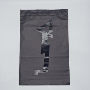Enveloppe de courrier en polyéthylène noir écologique de haute qualité avec logo personnalisé pour l'emballage de colis de vêtements - Product Image 3