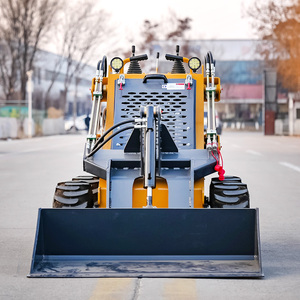 Yên tĩnh Mini Skid Steer loader hoạt động trong khu dân cư mà không xáo trộn - Product Image 5