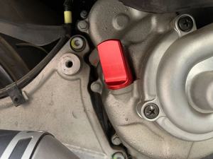 غطاء برغي تصريف الزيت من الألومنيوم CNC لدراجة فيسبا GTS 250 300 HPE - Product Image 2