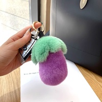 Porte-clés de voiture en fourrure de lapin, motif aubergine de dessin animé, mignon et doux, populaire sur internet, breloque de sac en peluche, cadeau d'anniversaire, fait main