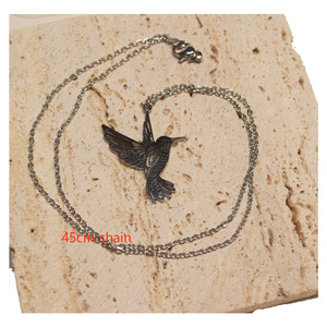 <span class=keywords><strong>Collar</strong></span> con colgante de León y animal colibrí chapado en oro para mujer, <span class=keywords><strong>collar</strong></span> elegante de acero inoxidable, oferta al por mayor, proveedor de china - Product Image 4