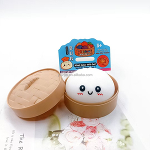 En stock, Jouet promotionnel coloré et mignon, anti-stress souple en forme de boulette vapeur à paillettes avec visage souriant et cuiseur vapeur - Product Image 6