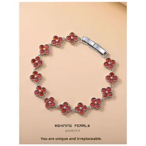<span class=keywords><strong>Versa</strong></span> Sakura nouveau produit trèfle à quatre feuilles pierre précieuse zircon <span class=keywords><strong>bracelet</strong></span> à breloques plaqué or 16K micro-incrusté couleur forte à la mode - Product Image 3